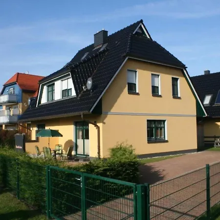 Goedeke Michels 1 *